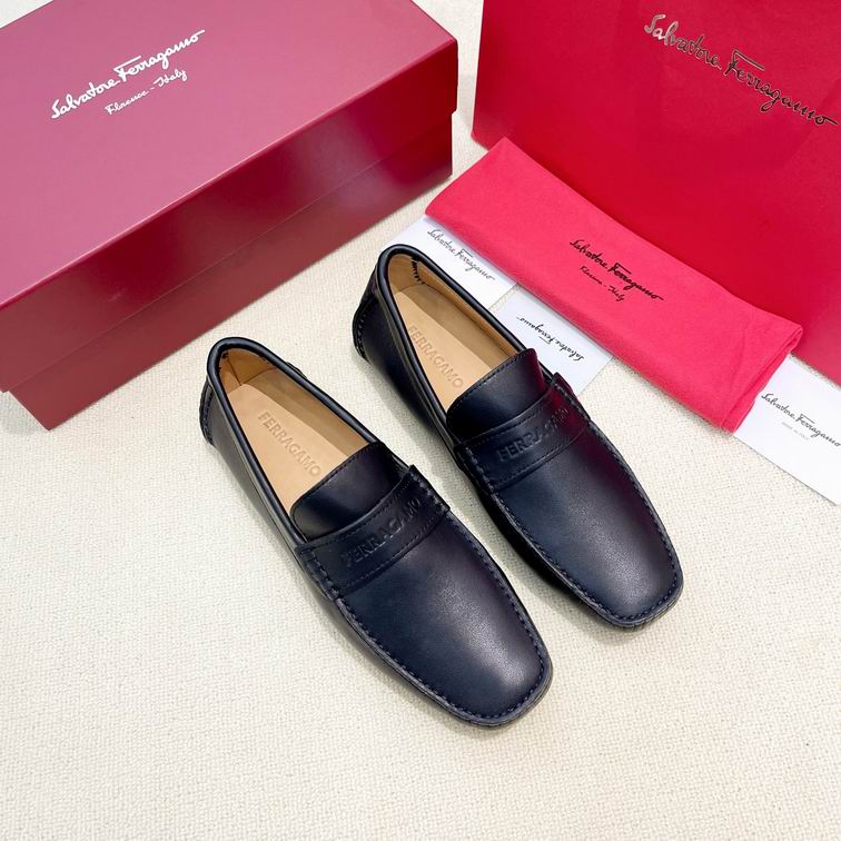 Ferragamo sz38-44 mnh0510 (1)